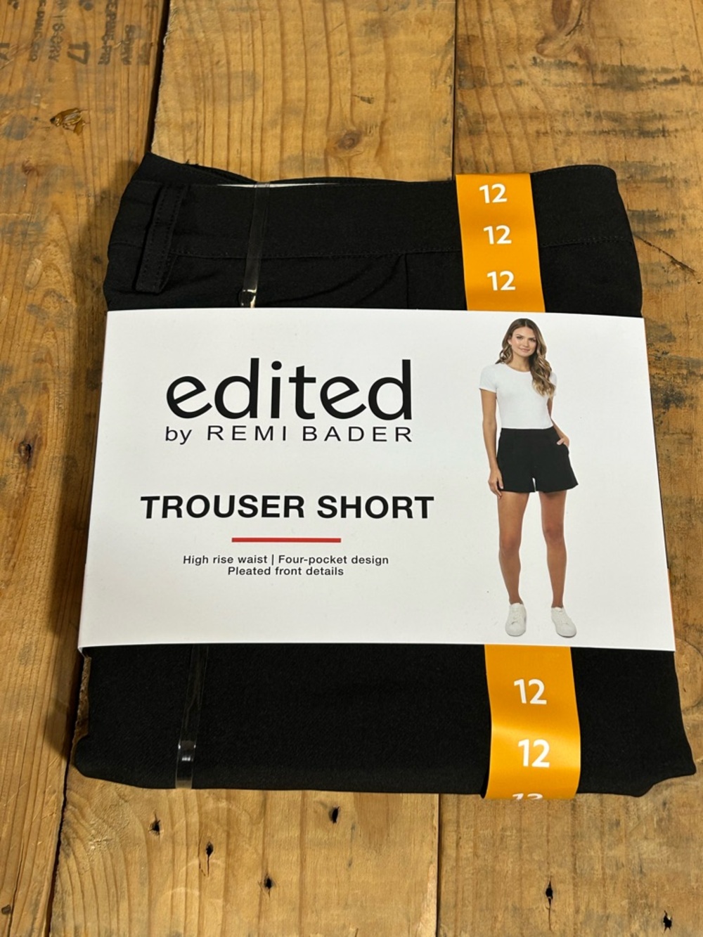 Edited by Remi Bader High-Rise Trouser Shorts - Black‎